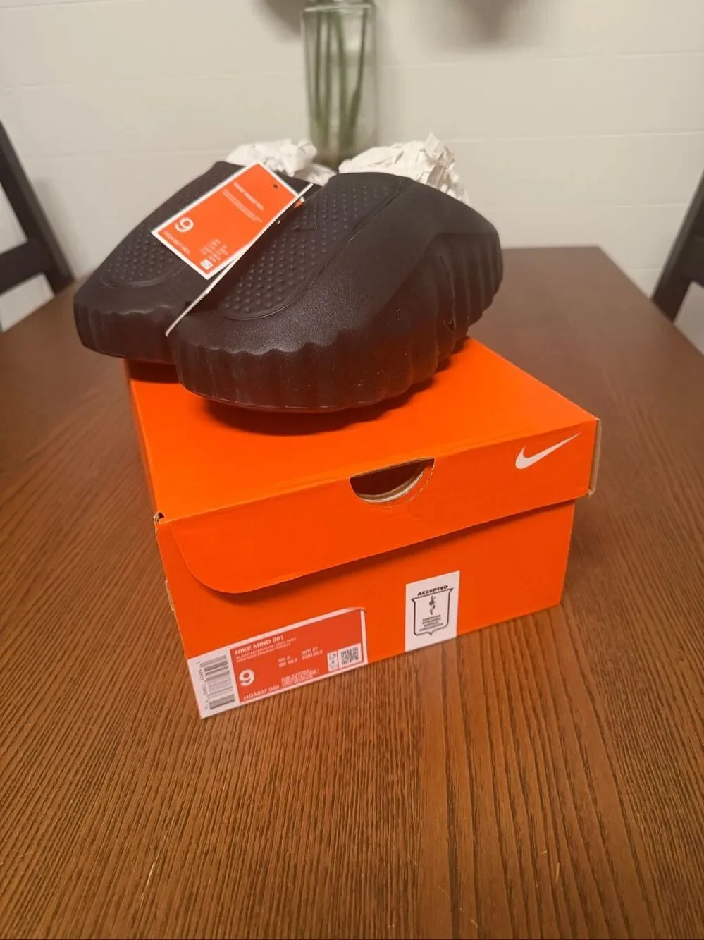 NIKE MIND 001 sz 9 authentic w/ receipt from Nike